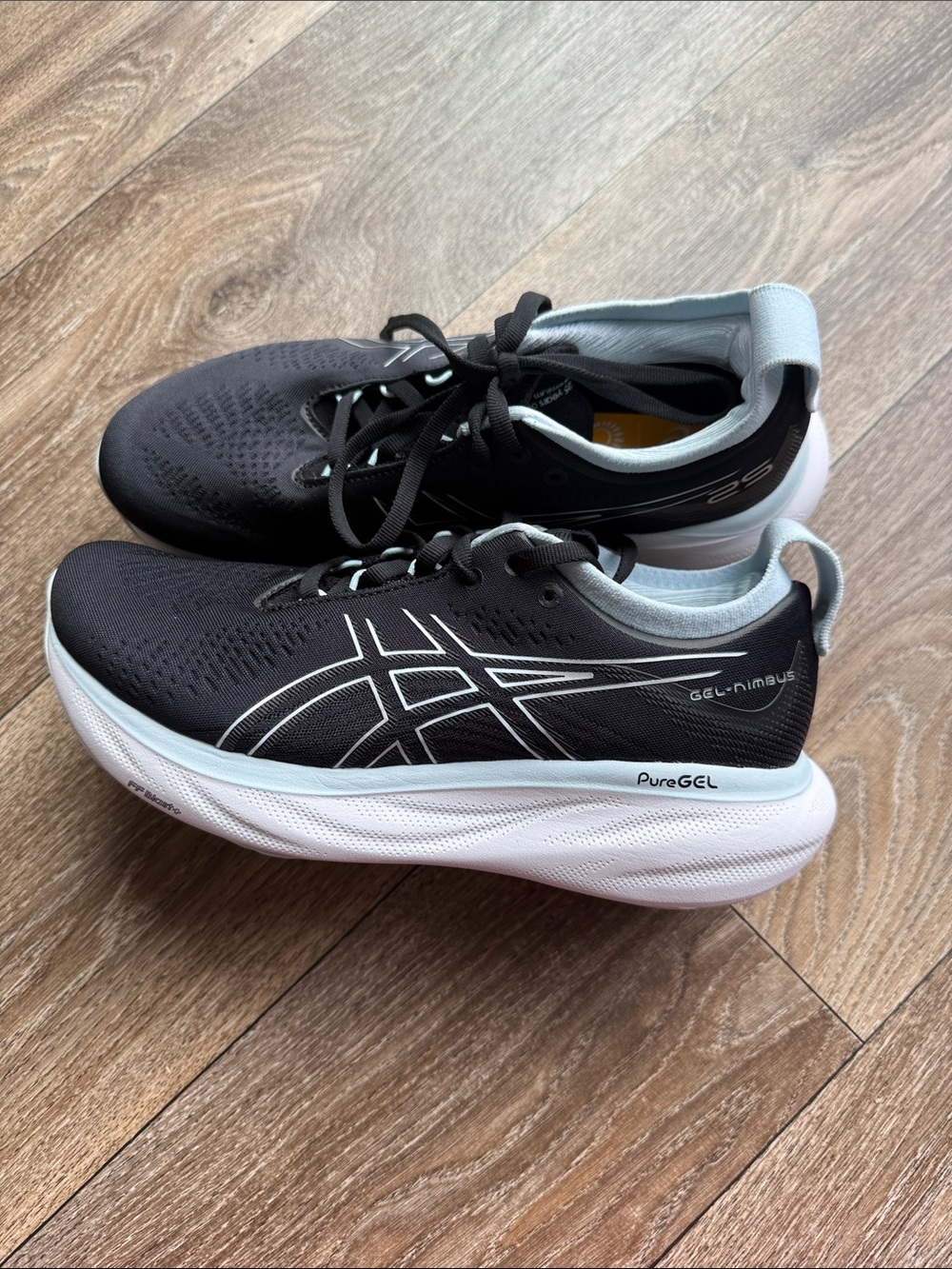 Asics Gel-Nimbus 25 Running Shoes